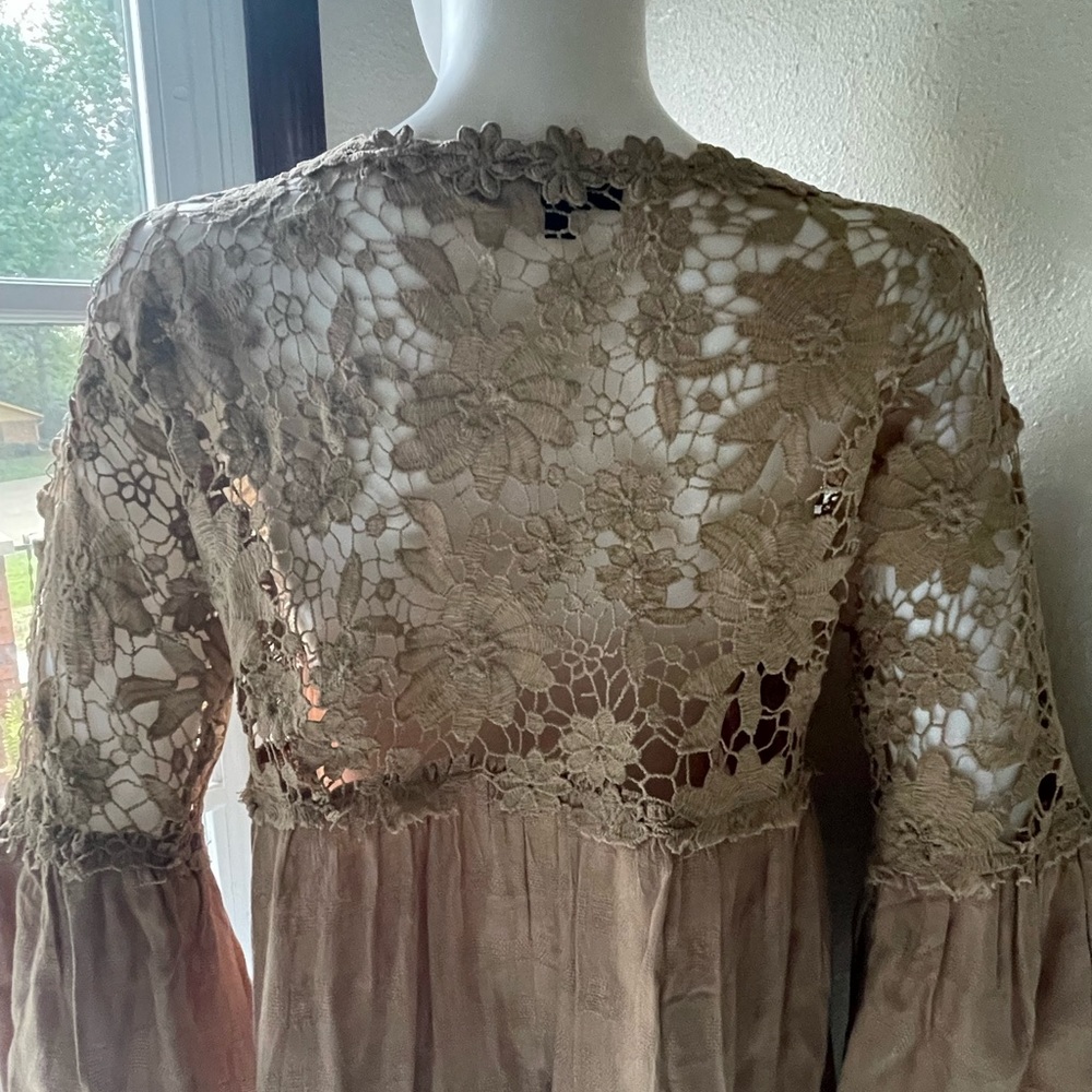 Vici floral lace button down top - Picture 7 of 9